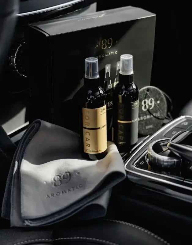 Premium Aromatic 89 Autoverzorgingsset: Inoop - Cedarwood Cinnamon Plum Aromatic 89