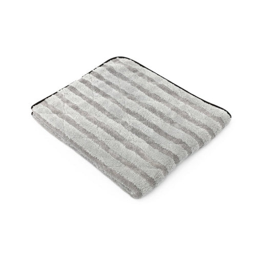 The Gauntlet 38 x 61 Medium - Drying Towel